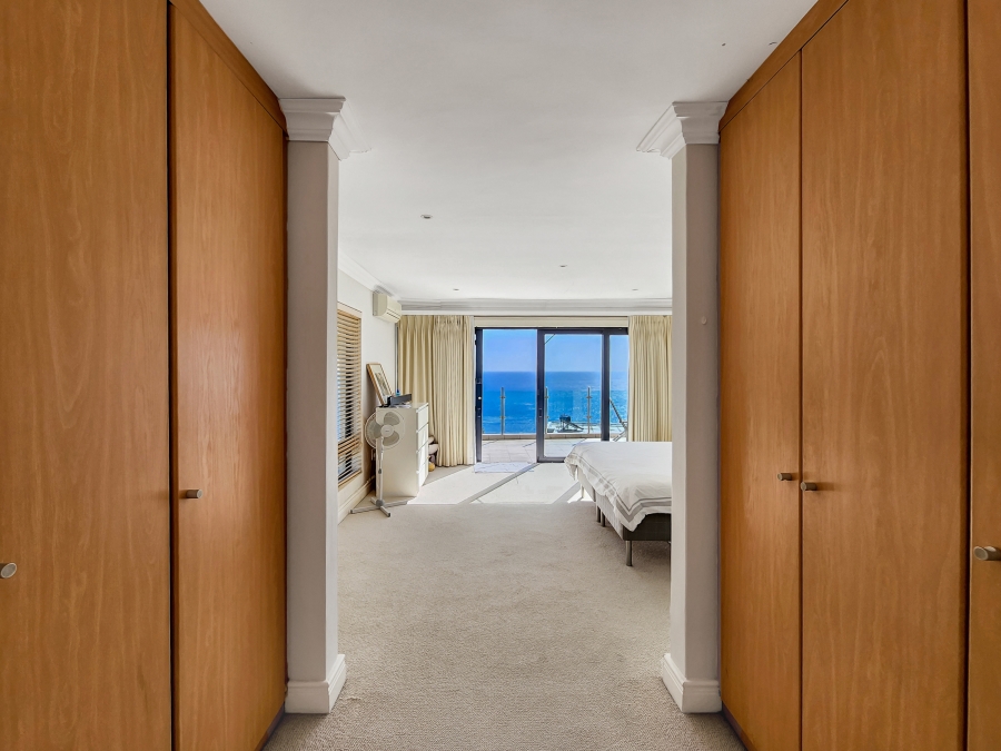 To Let 4 Bedroom Property for Rent in Camps Bay Western Cape